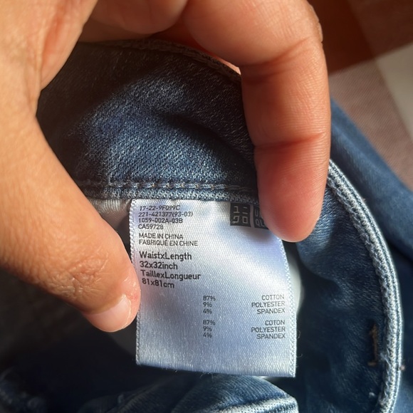 ✨2for20✨ Uniqlo medium wash jeans - Picture 5 of 12